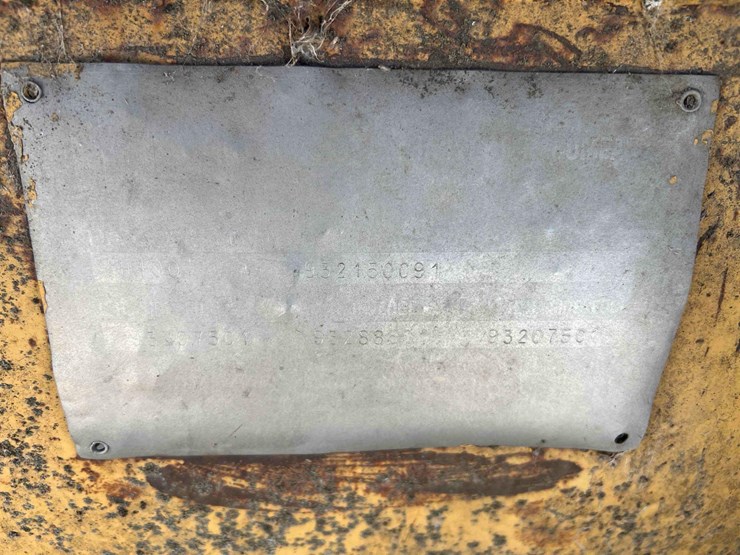 wheel-loader-bucket-image-8