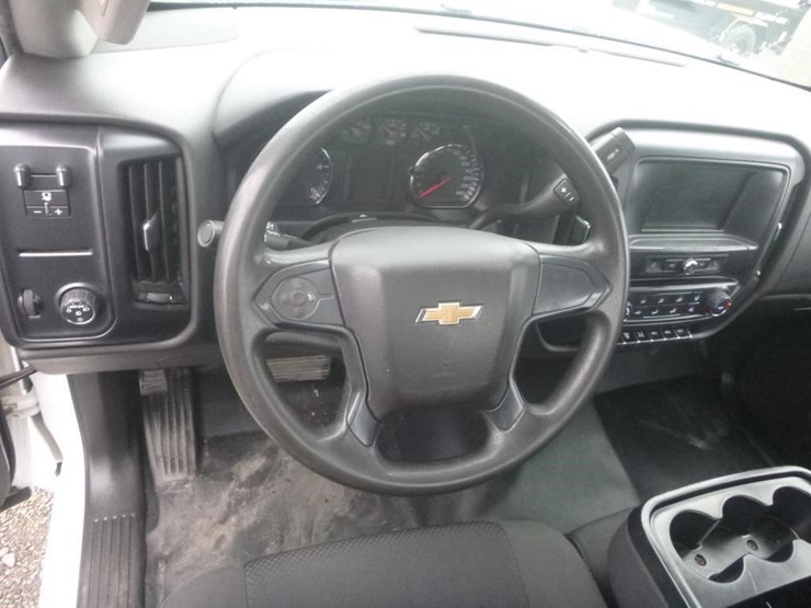 2019-chevrolet-6500-image-12