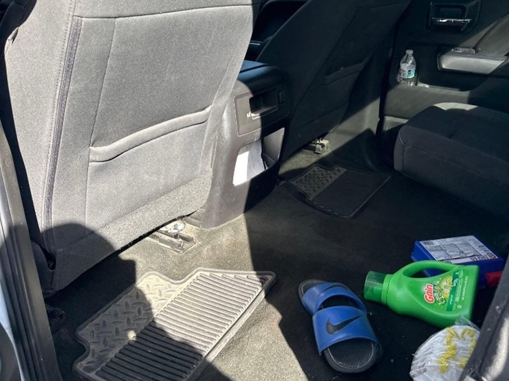 2016-chevrolet-silverado-1500-image-8