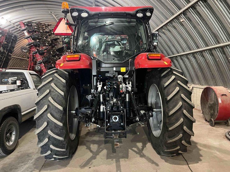 2021-case-ih-maxxum-135-image-12