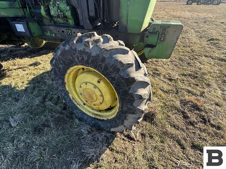 1979-john-deere-4440-image-30