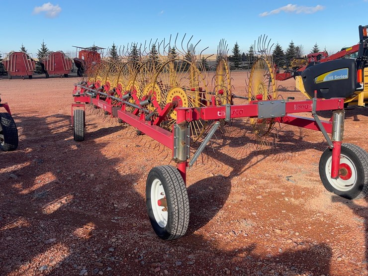 tonutti-v14-v-rake-image-5