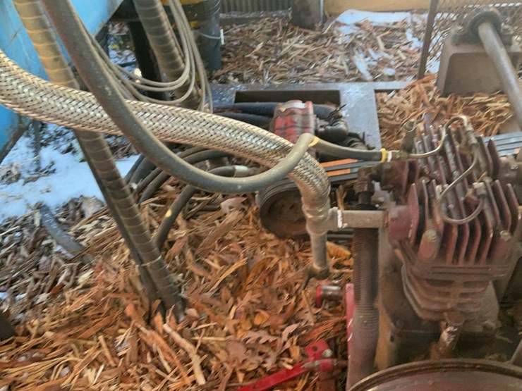 #229-•-quincy-air-compressor-image-4