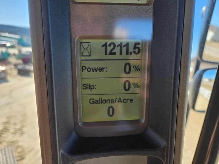 case-ih-375-image-37