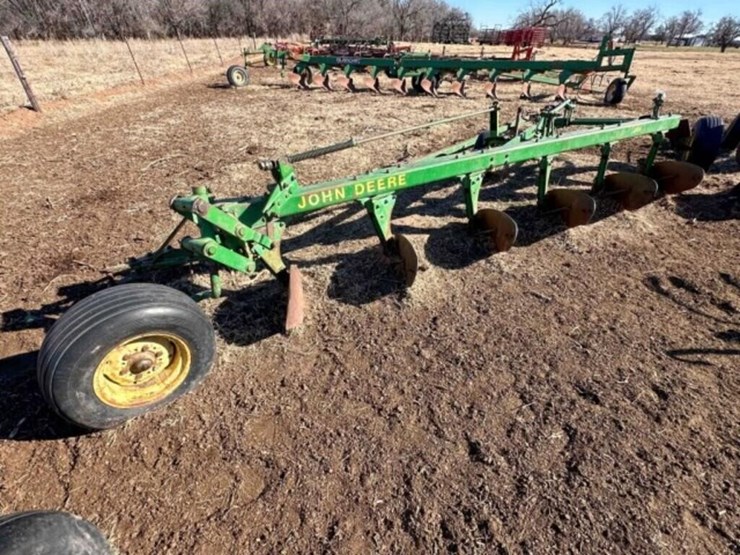 john-deere-3100-image-8