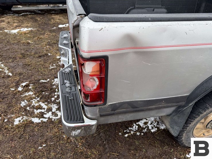 1993-dodge-dakota-image-13