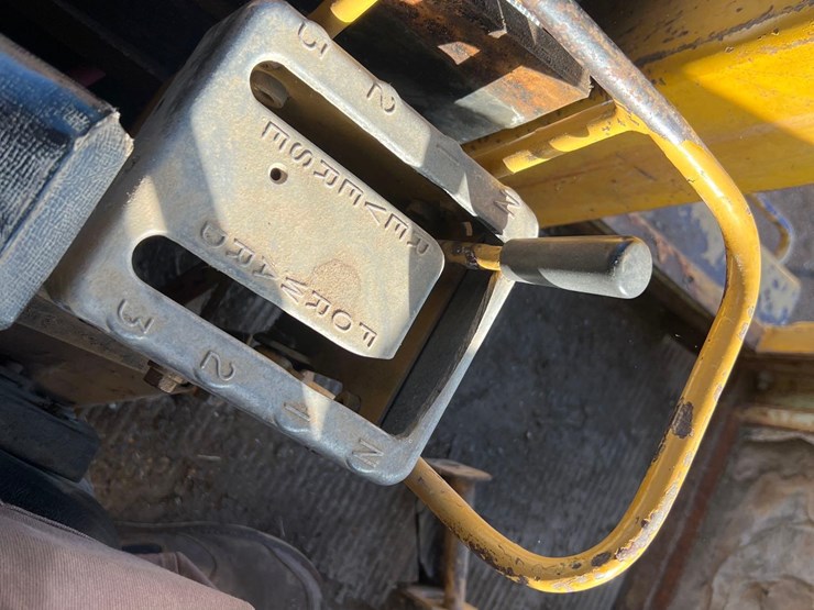 caterpillar-d8h-image-29