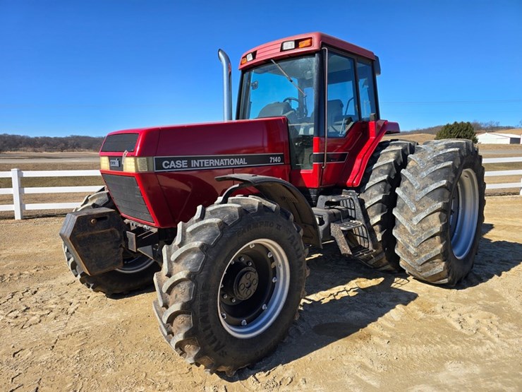 case-ih-7140-image-1