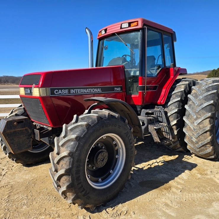 CASE IH 7140