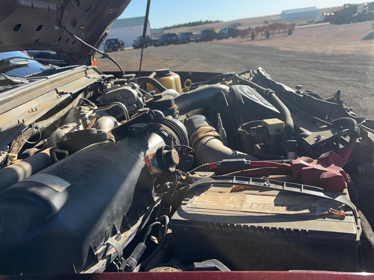 2010-ford-f350-image-13