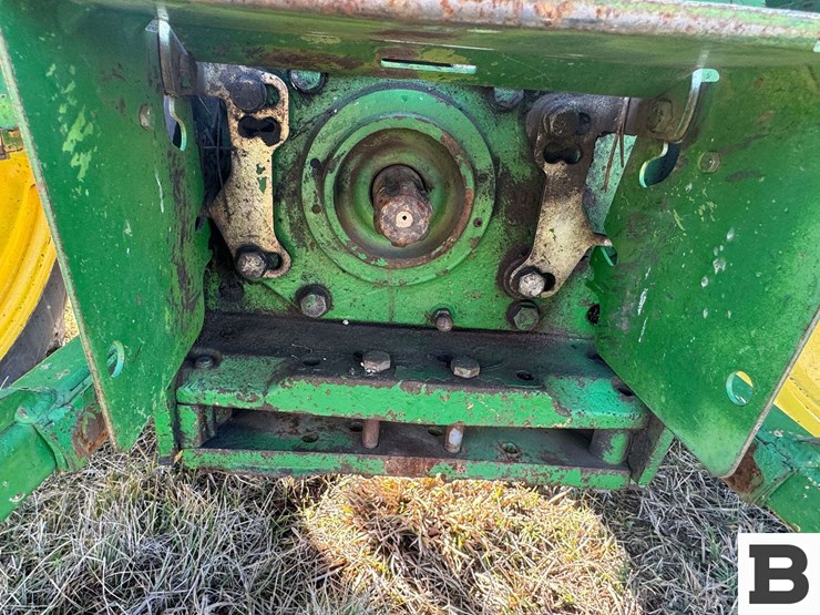 john-deere-2555-image-21