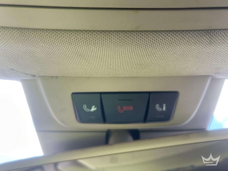 2013-mercedes-benz-gl450-image-36