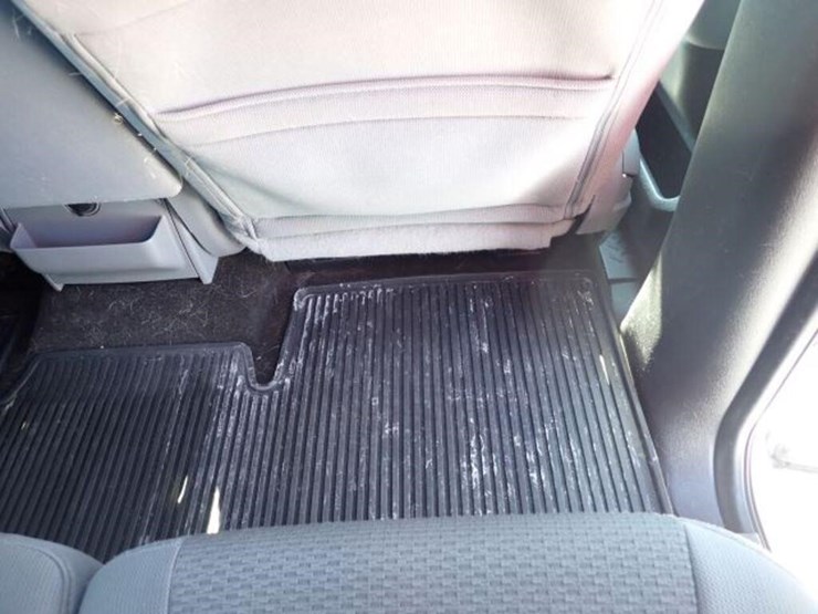 2013-ford-f150-xlt-image-39