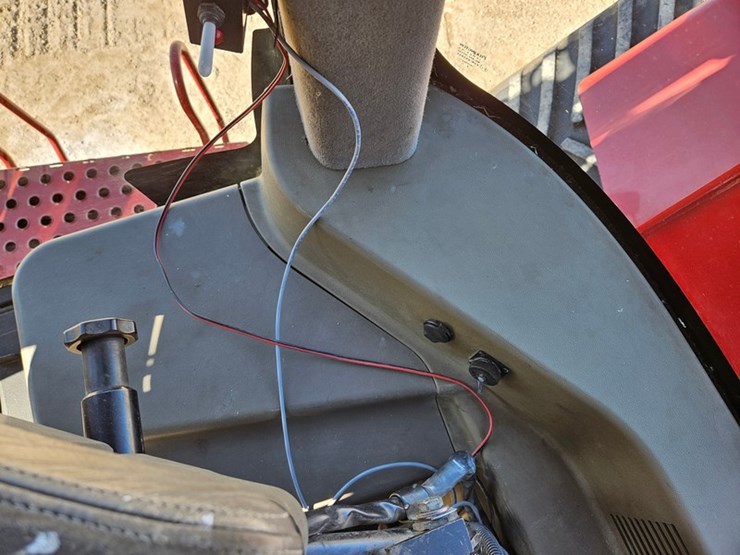 case-ih-375-image-43