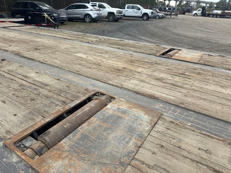 2023-landoll-455b-image-14