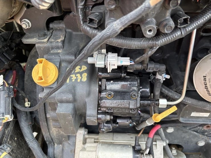 2018-bobcat-t770-image-23