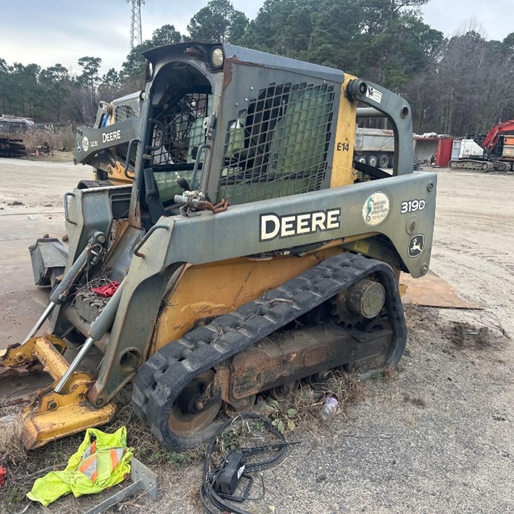 JOHN DEERE 319DT CRAWLER SKID STEER