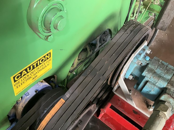 #203-•-2016-frontline-board-edger-image-26