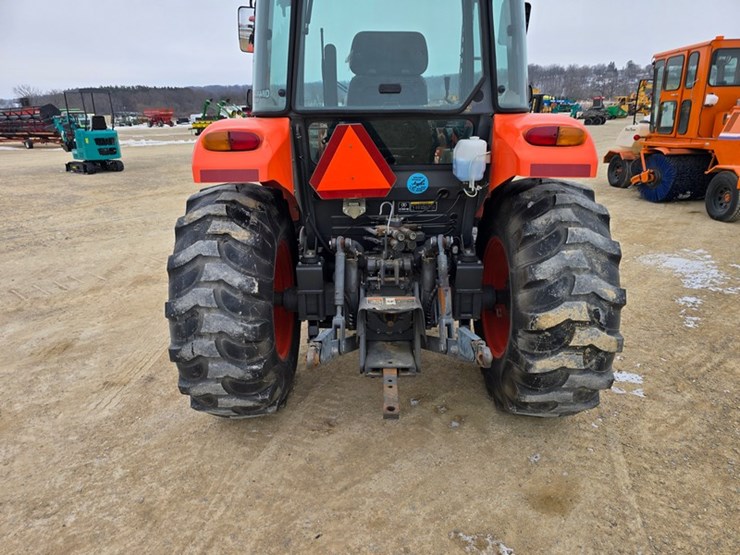 kubota-m7040-image-4