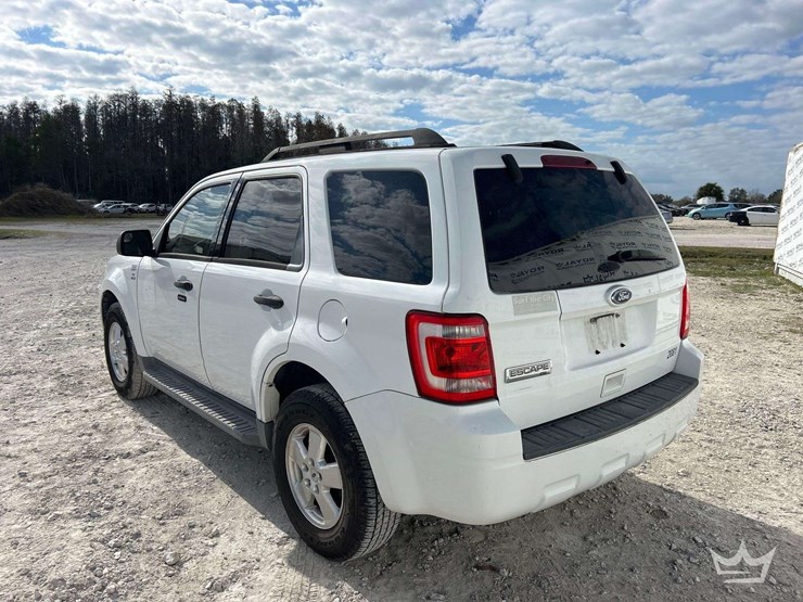 2012-ford-escape-image-4