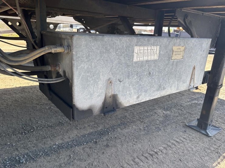 2002-trailmobile-van-image-15