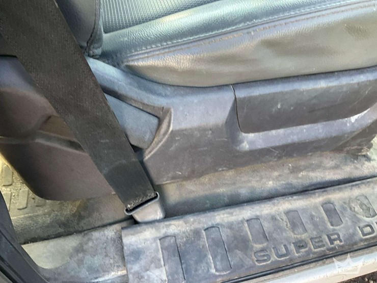 2015-ford-f550-image-25