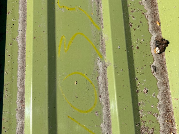 #1035-•-24-gauge-painted-r-panels-image-1