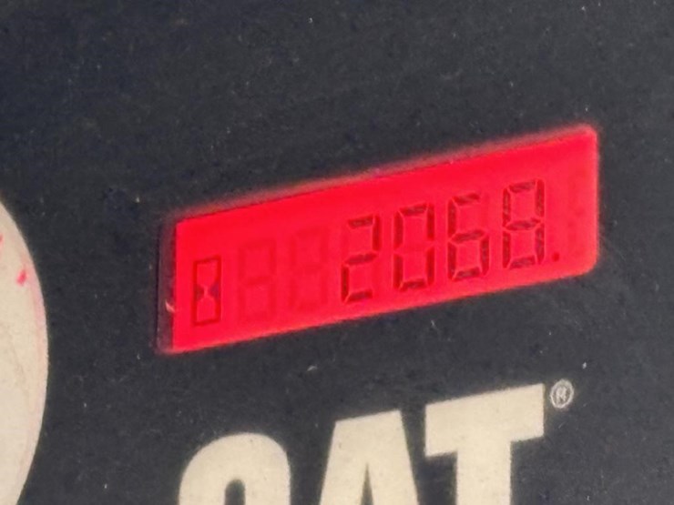 caterpillar-246c-image-39