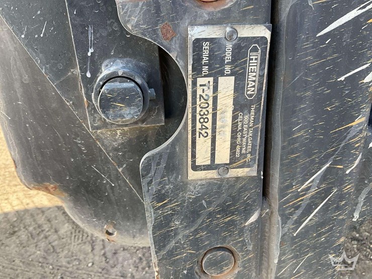 2015-ford-f550-image-29