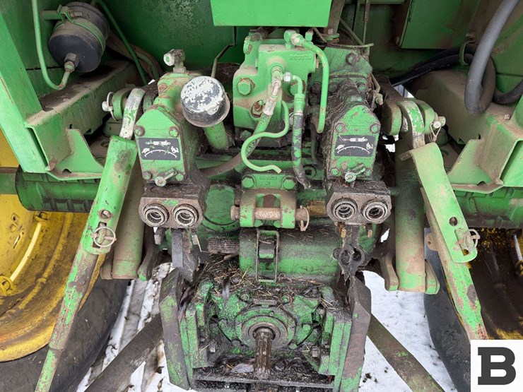 john-deere-4230-image-19