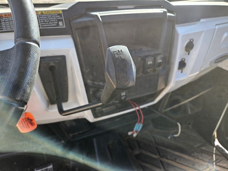 2016-polaris-ranger-image-26