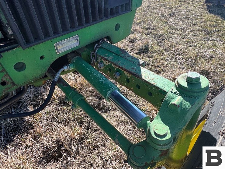 john-deere-2555-image-30