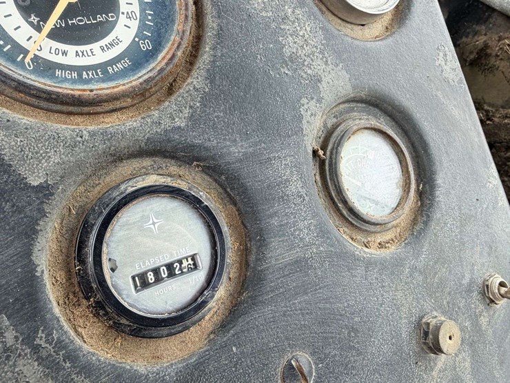 new-holland-1075-image-15