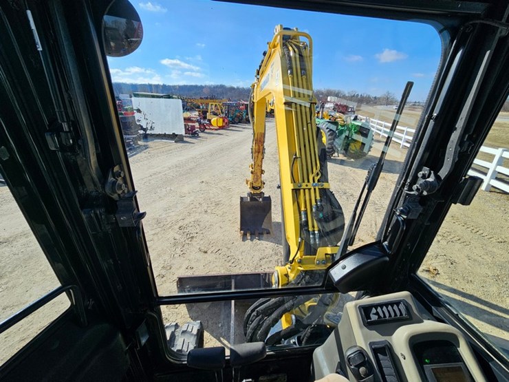 yanmar-vio45-image-31