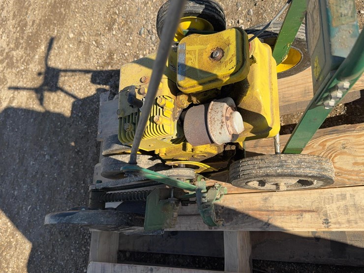 john-deere-edger-image-6