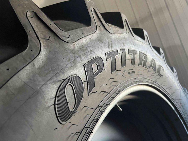 2012-case-ih-steiger-350-hd-tractor-image-10