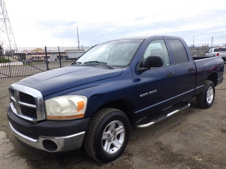 2006-dodge-ram-1500-image-1