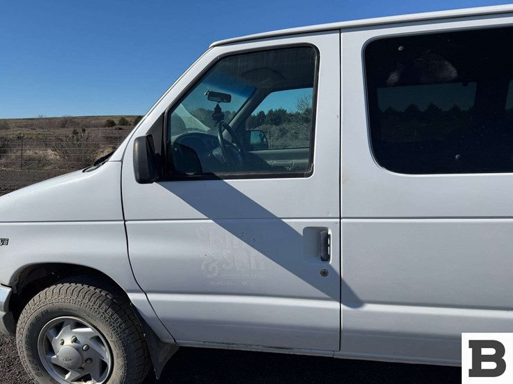 1999-ford-econoline-350-image-13