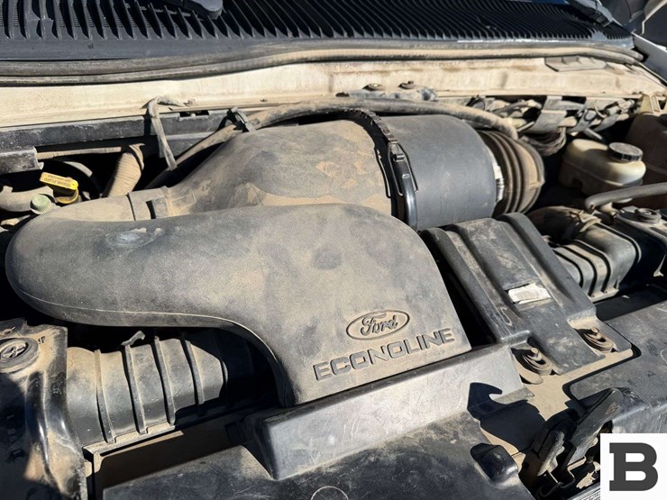 1999-ford-econoline-350-image-30