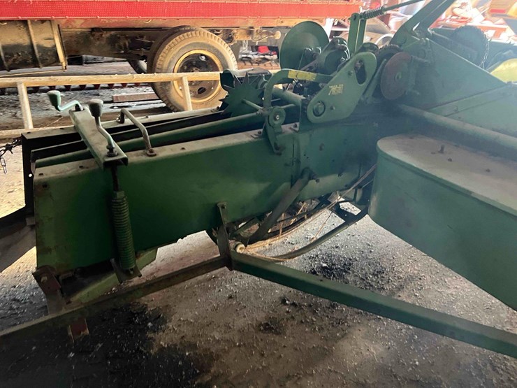 john-deere-24t-image-5