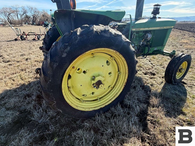 john-deere-2030-image-24