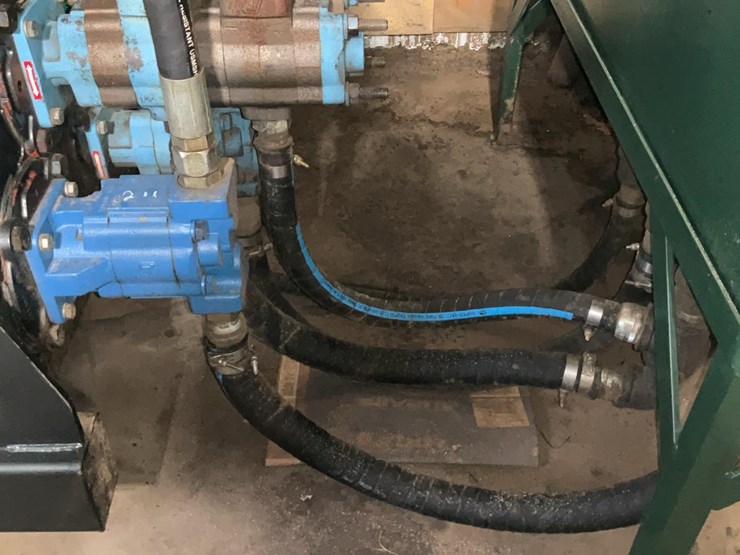 #211-•-hyd-pump-drive-w/-complete-system-image-22