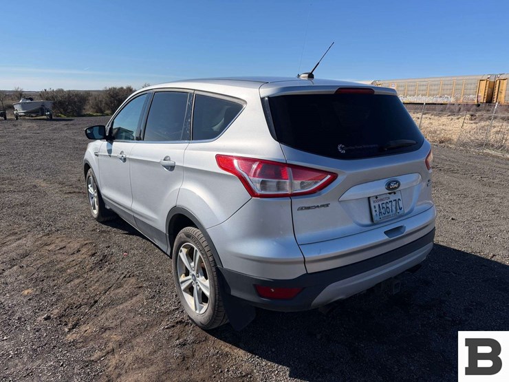 2014-ford-escape-image-3