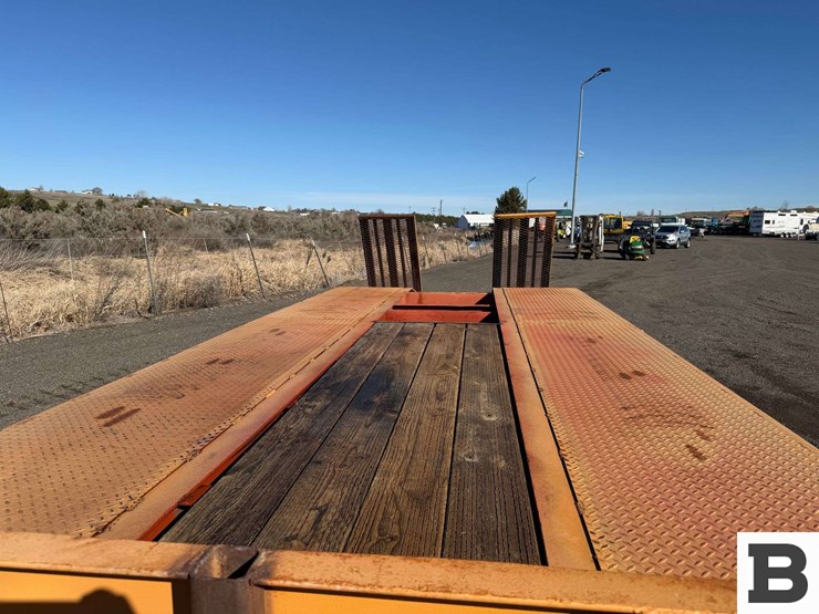 1973-general-flatbed-trailer-image-16