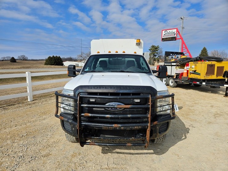 2012-ford-f350-image-8