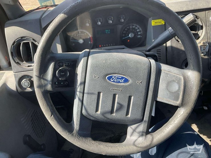 2015-ford-f550-image-14