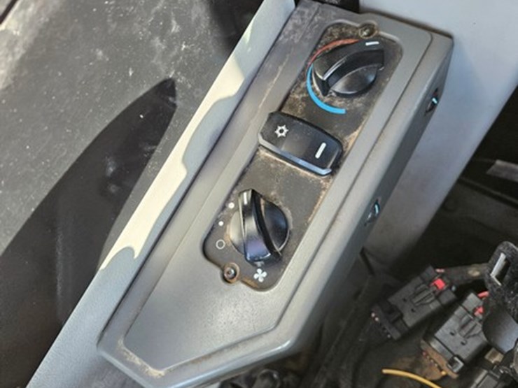 caterpillar-308e-image-34