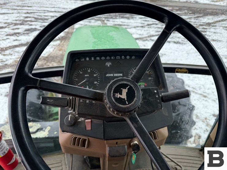 john-deere-6300-image-33