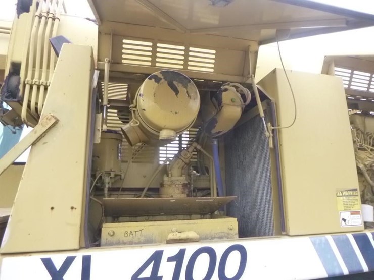 1996-gradall-xl4100-image-49