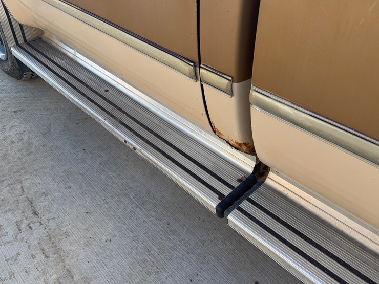 1984-chevrolet-2500-image-18